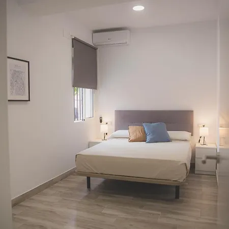 Acogedor En Triana Апартаменты